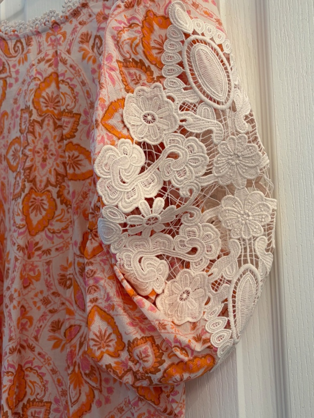 Olivaceous Orange Print Blouse with Puff/Lace Sleeves, Lace Collar XS